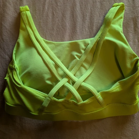 EUC Lululemon Energy Bra *8* Highlight Yellow π - Picture 9 of 11